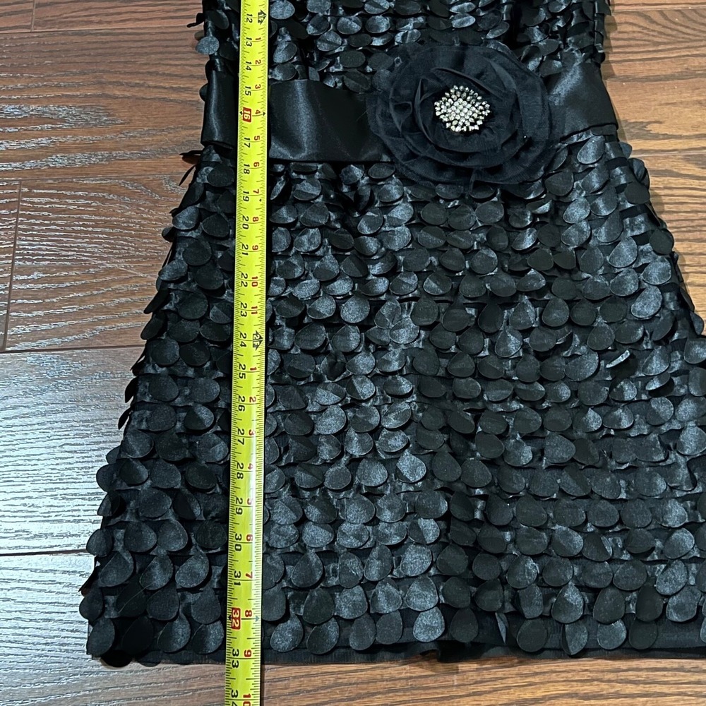B. Darlin Petal Applique Dress Women 5/6 Black Excellent Rhinestone Rosette Sash - Picture 3 of 4